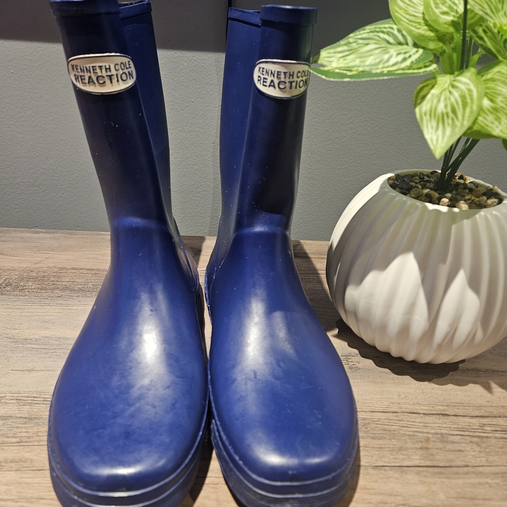 Kenneth Cole Reaction Navy Boots